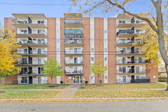 Photo - Sandwich Tower