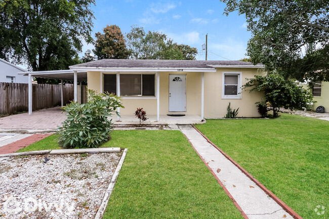 Building Photo - 1218 S D St Rental