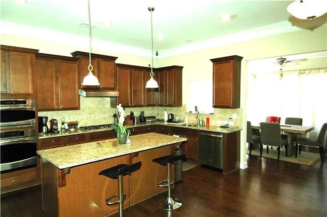 Photo - 2575 Walden Estates Dr