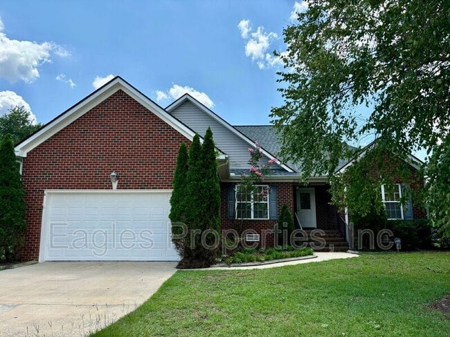 Building Photo - 110 Beatrice Dr