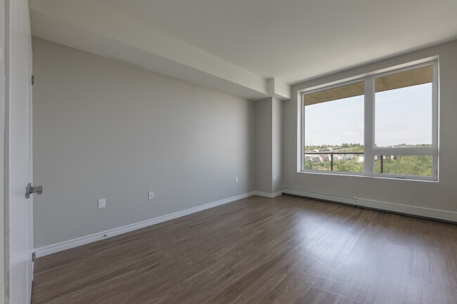 Photo - The Charles Apartments