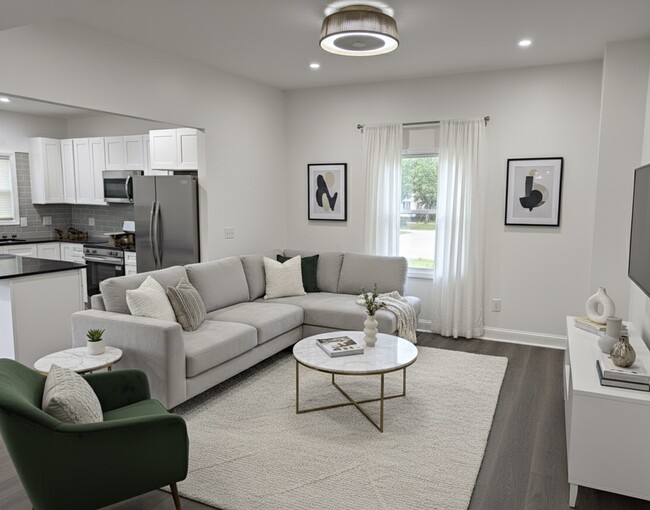 Photo - 2827 E 5th Ave