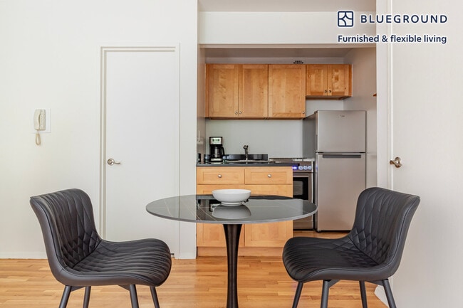 Photo - 434 W 19th St Unidad FL2-ID2020