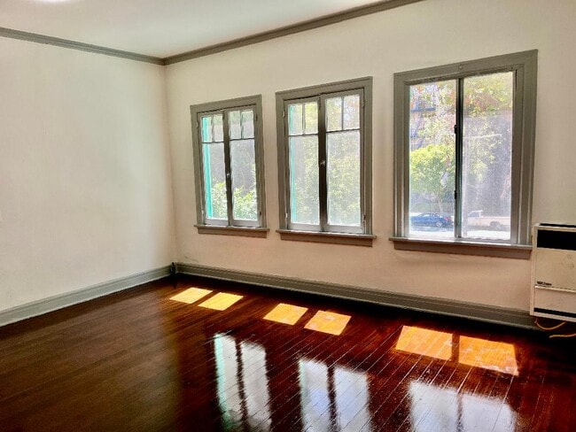 Photo - 335 S Rampart Blvd Unit 200