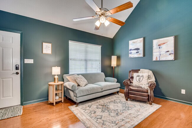 Photo - 4480 Galway Dr