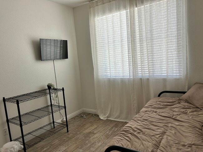 Photo - 10960 Knoxville Way