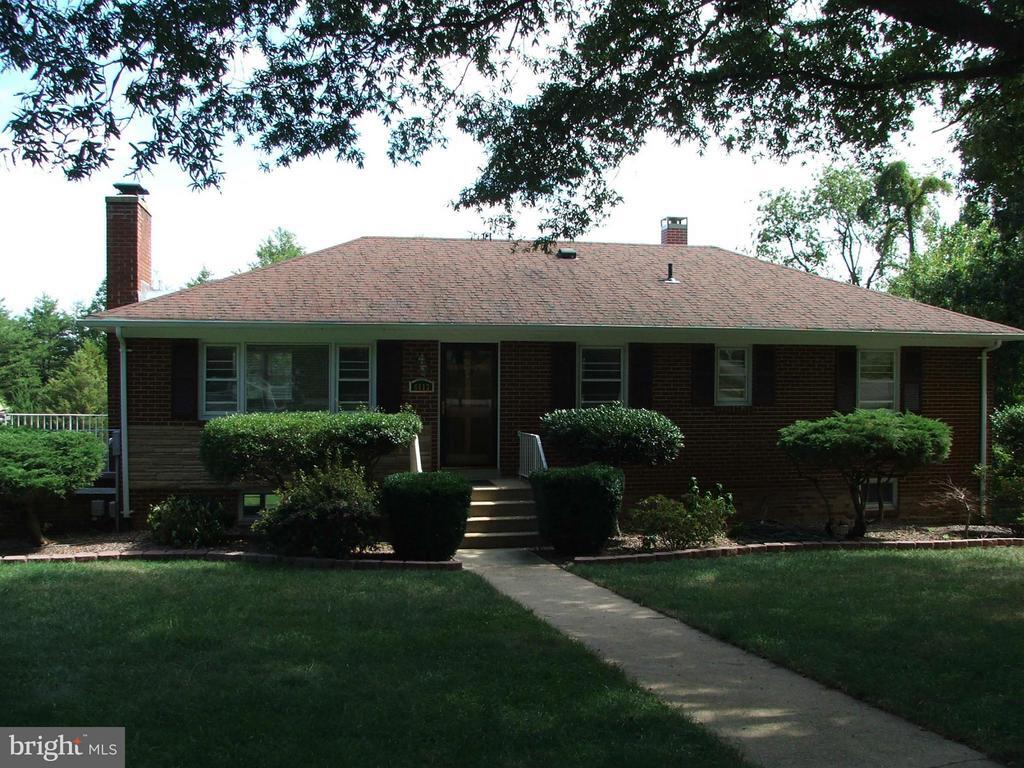 Photo - 6813 Hackberry St