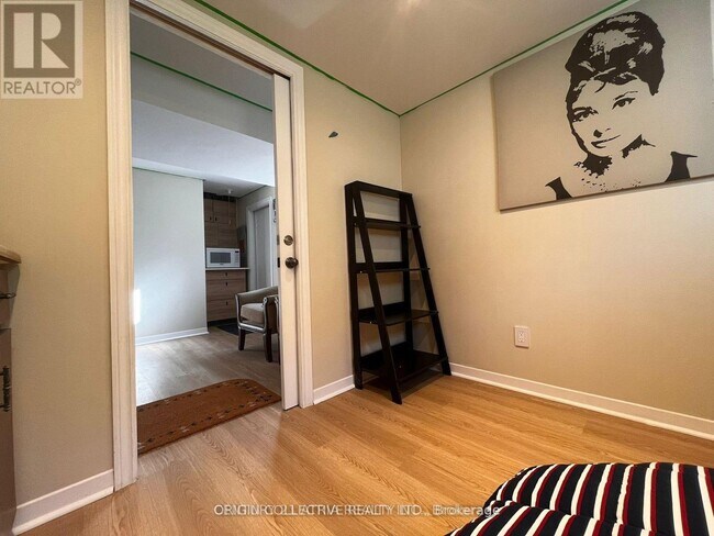 Photo - 280 THIRTIETH STREET