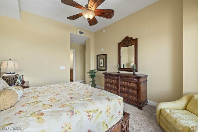 Building Photo - 5793 Cape Harbour Dr Unit 1416 Rental