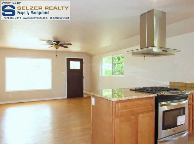Photo - Cozy 2 bedroom home at the base of the west Ukiah foothills!