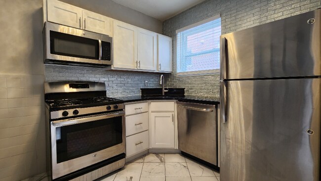 Photo - 7512 Cromwell Dr Unidad 3rd fl