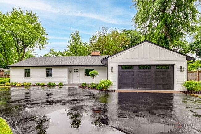 535 N Waukegan Rd