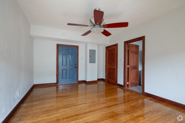 Building Photo - Gallery Central West End Rental