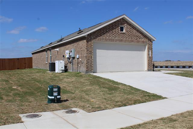 Photo - 2100 Neyland Dr