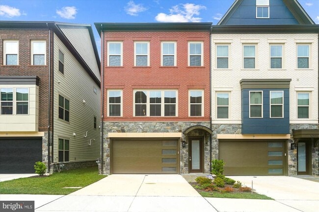 Building Photo - 10113 Dalmatian St Rental