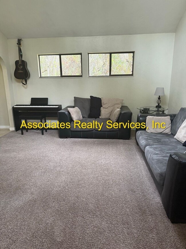 Photo - Country Living w/ Lots of Light!!!- Must See