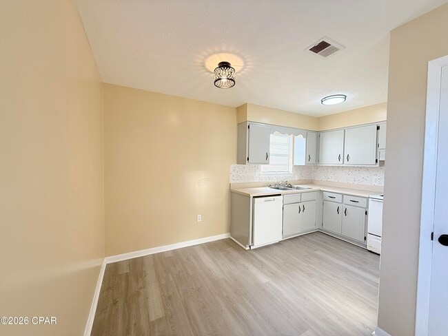 Photo - 506 N 11th St Unidad A1