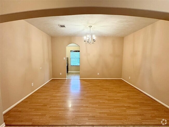 Building Photo - 11323 Sandermeyer Dr Rental