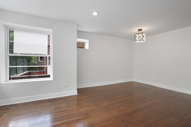 Photo - 7214 S King Dr Unit Apt 2
