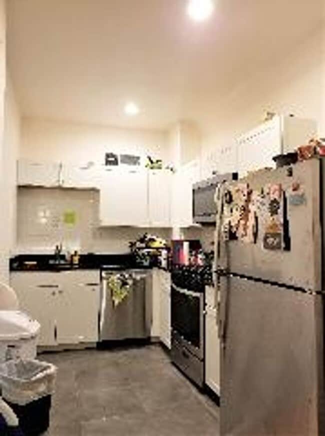 Photo - Allston 4 BR Apartment (H&HW Included) - 9/1/26
