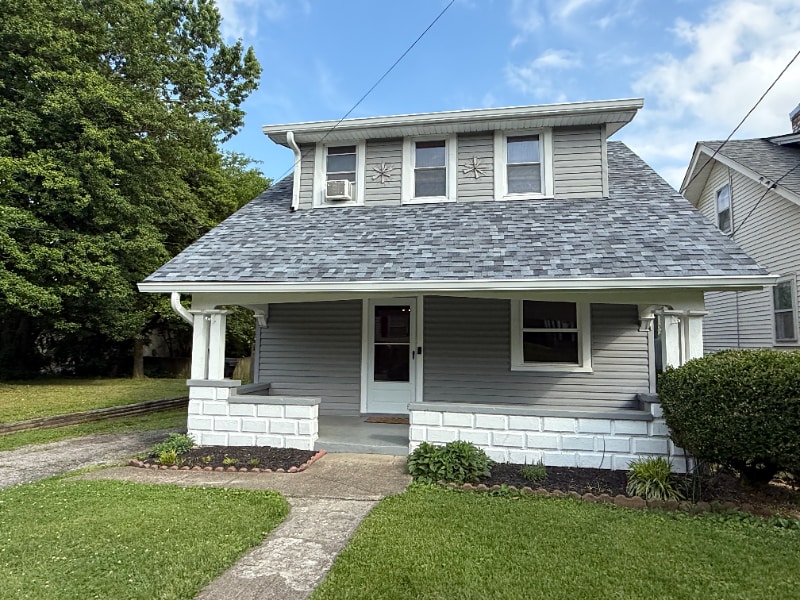 Photo - 123 E High St