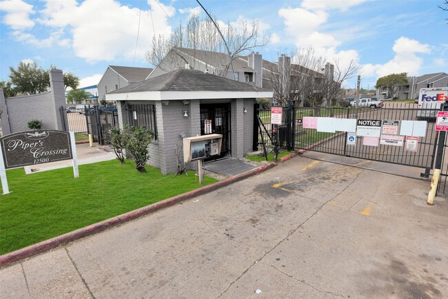 Building Photo - 12500 Sandpiper Dr Unit 186 Rental