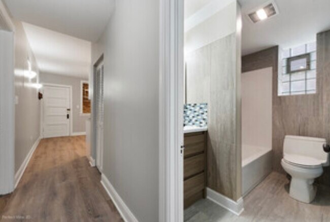 Photo - 2230 W Augusta Blvd Unit 1