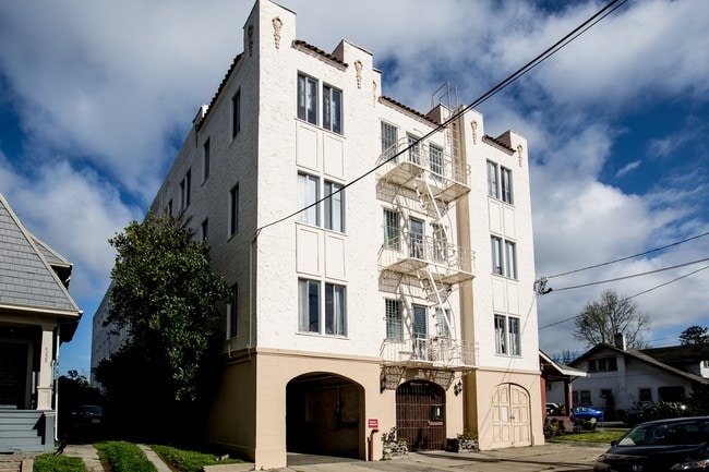 Photo - 4231 Montgomery