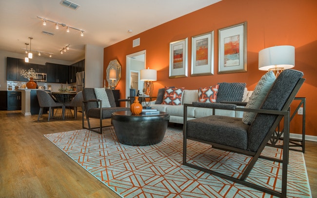 Photo - Palms at Magnolia Park