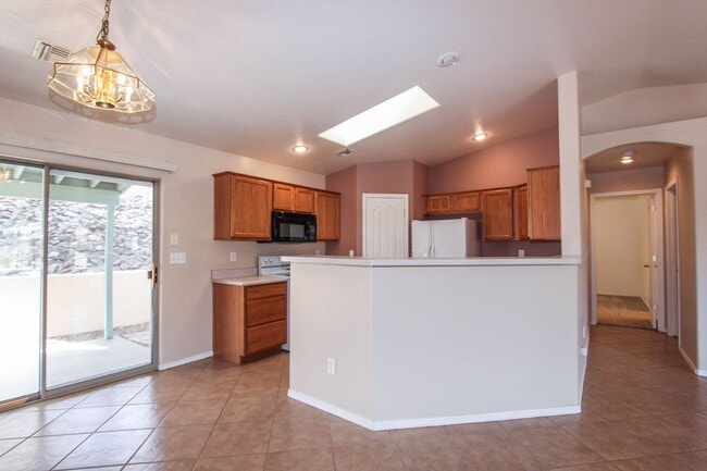Photo - 7200 Spouse Dr