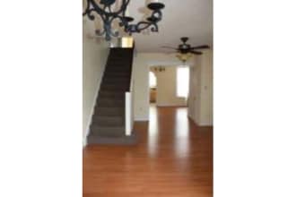 Photo - 5427 Discher St