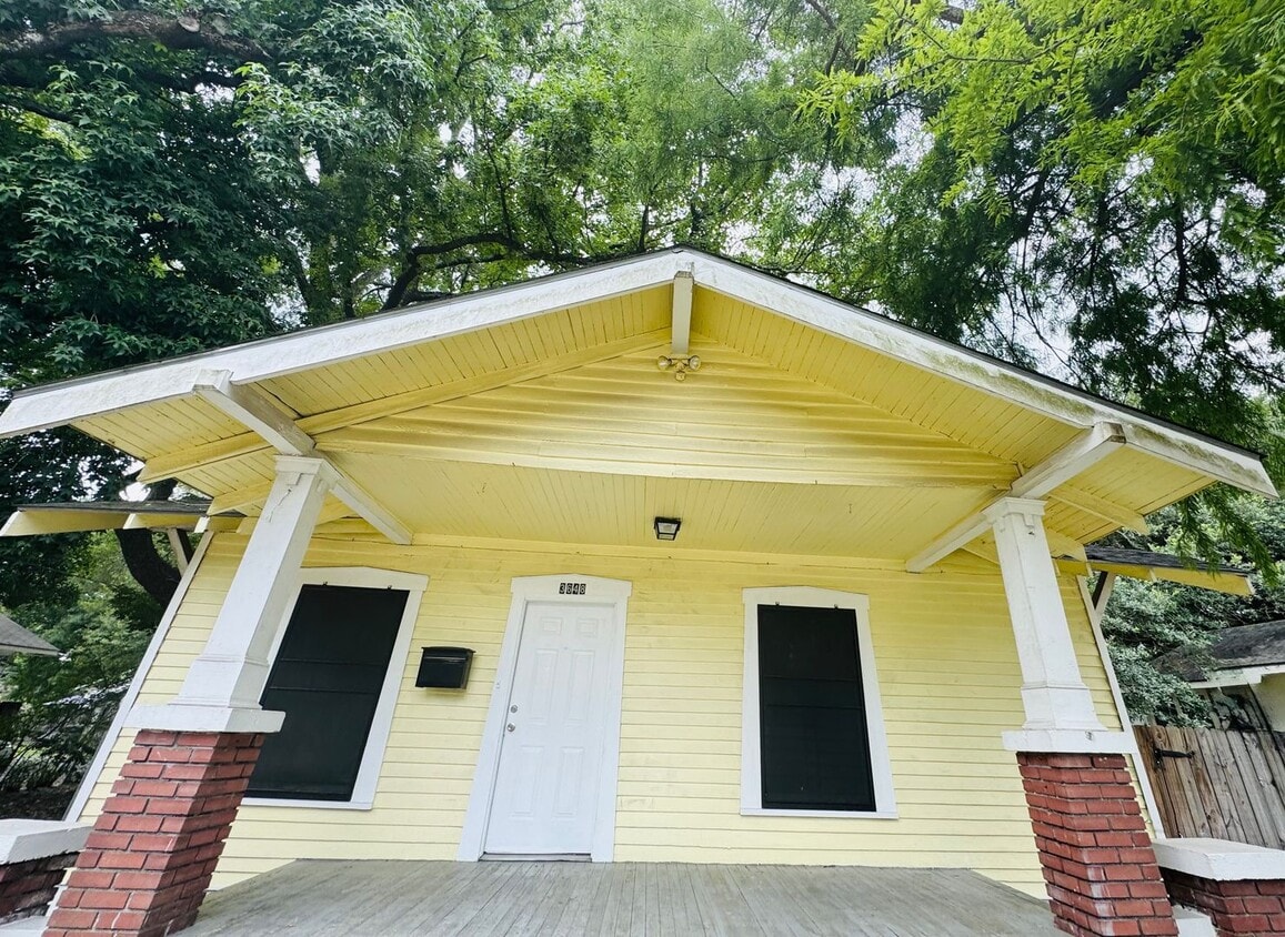 Photo - 3648 Evangeline Street (2 Bed/1 Bath)
