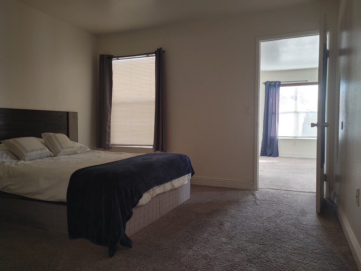 6800 E Lake Mead Blvd Condo Unit 2099 Condo for Rent in Las Vegas, NV
