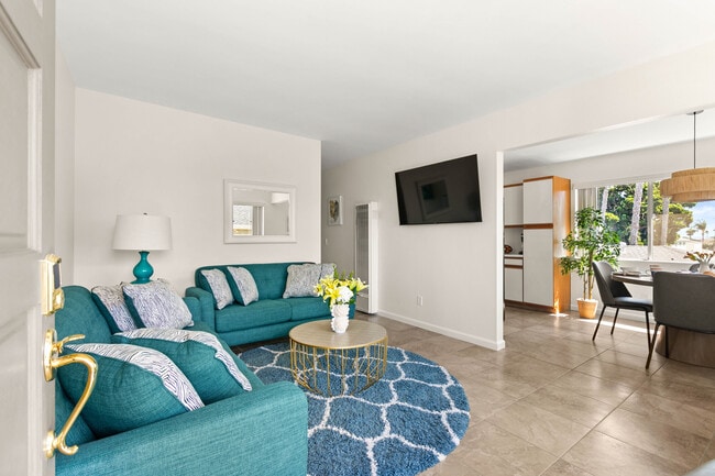 Photo - 1030 Opal St Unidad B