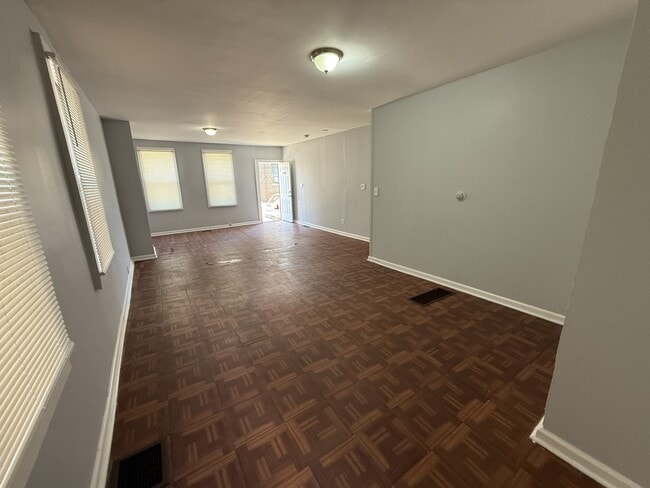 Photo - 1708 S 6th St