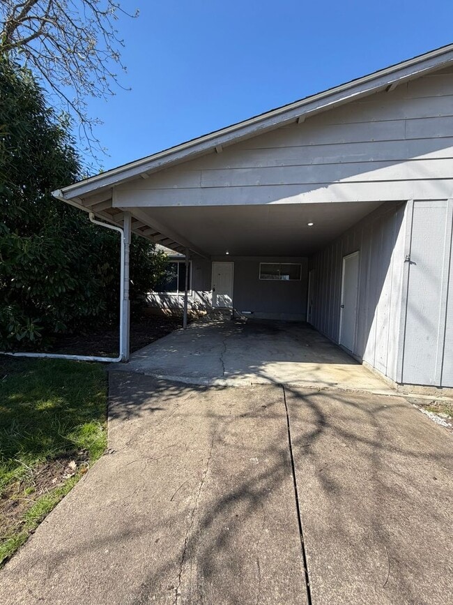 Photo - 2 Bedroom in Albany!