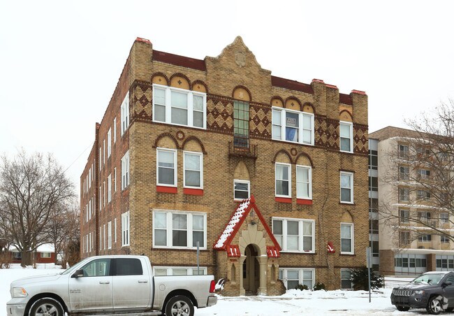 Photo - Freda Apartments
