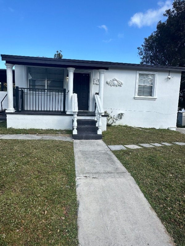 Building Photo - 731 SW 8th Ave Unit B