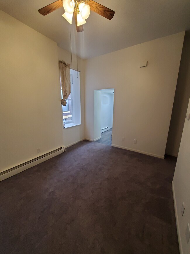 Photo - 1337 Main St Unidad 1