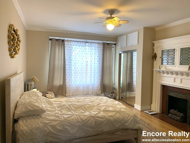 Photo - 33 Highgate St Unit 4