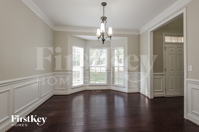 Photo - 406 Sardis Rd N Alt Rd