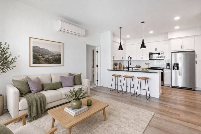 2BR, 2BA - 906SF Living Room