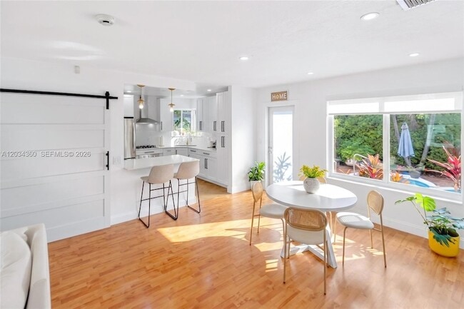 Photo - 2131 SW 82nd Pl