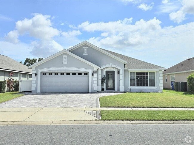 Building Photo - 2823 Maguire Dr Rental