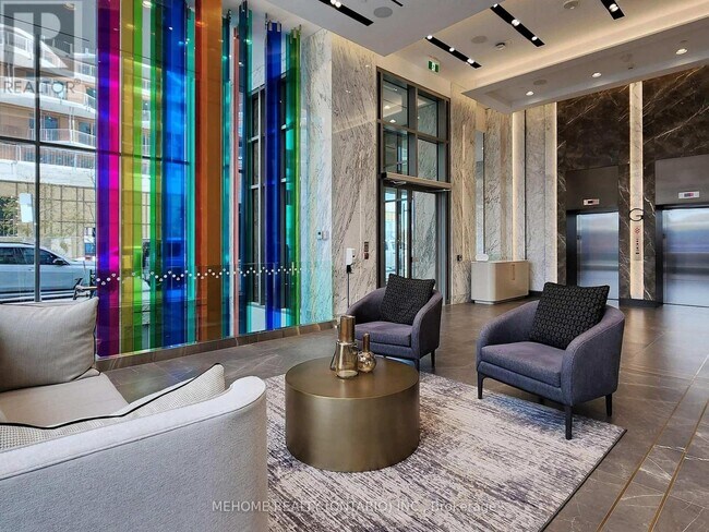 Photo - 118 Merchants' Wharf Unit 322