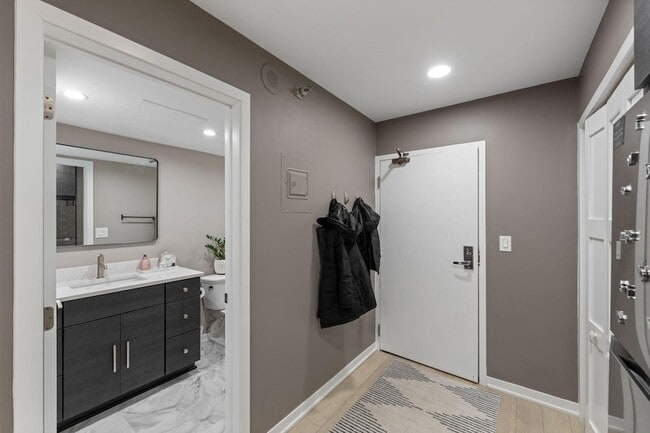 Photo - 20 NE 2nd St