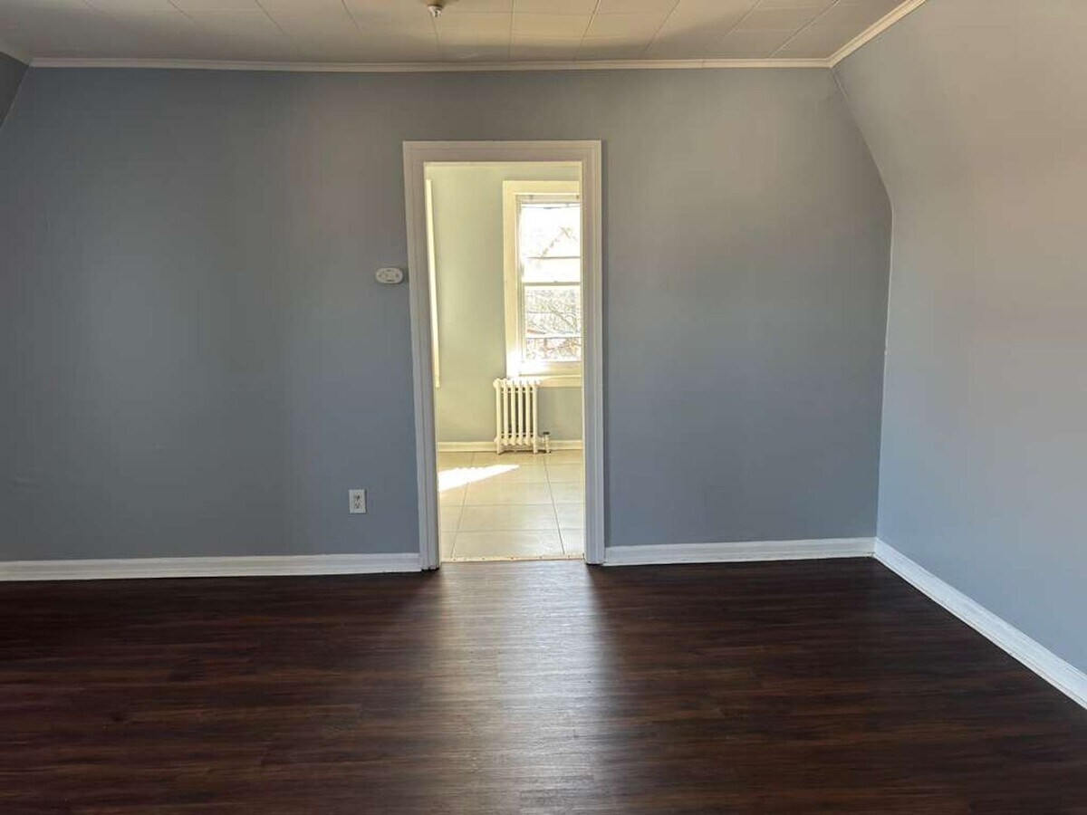 Photo - 146-148 Myrtle Ave Unit Apt. 3