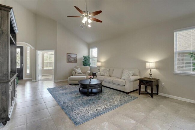 Photo - 2433 Lyla Ln