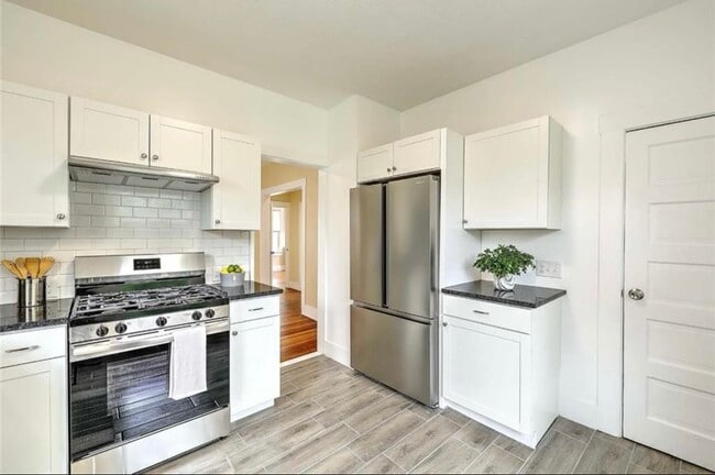 Photo - New York Ave Unit 3