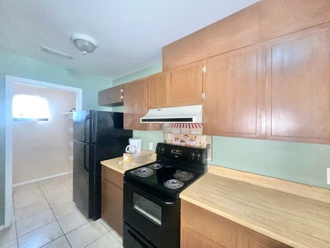 1 Deal Ave NW